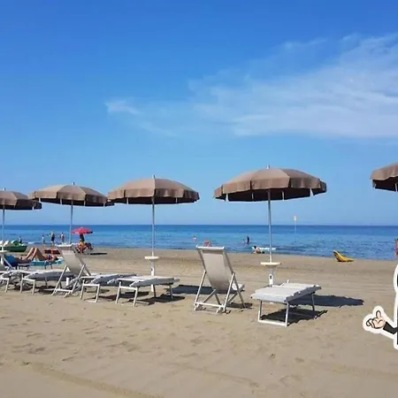 Apartment In Bolgheri Near Tuscan Beaches, Cleaning Included *