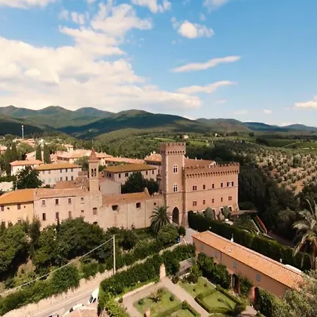 Apartment In Bolgheri Near Tuscan Beaches, Cleaning Included Appartement *